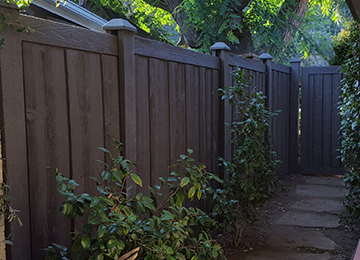 Trex Composite Seclusion Horizontal Fence for Privacy