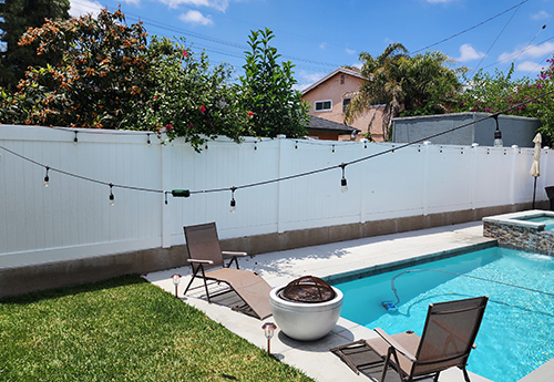 Low-Maintenance Vinyl Pool Fences Gardena, California