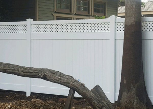 Lattice Top Fence in Long Beach, CA
