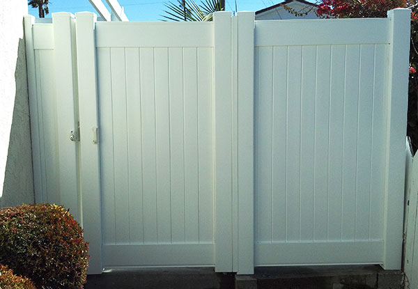 Residential Vinyl Gates
