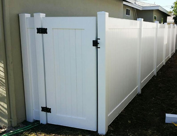 Best Privacy Fence Installation